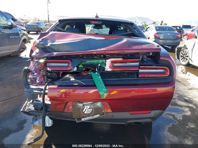 Dodge Challenger 392 Hemi Scat Pack Shaker 2018 2C3CDZFJ7JH146614 Image 16