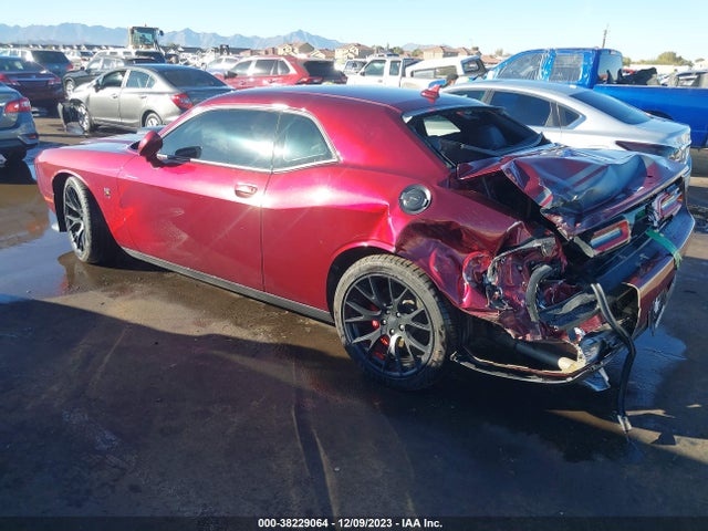 Dodge Challenger 392 Hemi Scat Pack Shaker 2018 2C3CDZFJ7JH146614 Image 3