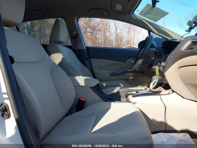 2HGFB2F70FH546386 Honda CIVIC SE