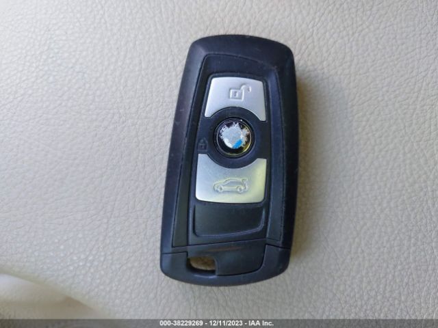 WBA3A5G52FNS89738 BMW 3 Series 328i