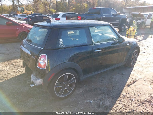 2012 MINI COOPER WMWSU3C58CT369999 Photo 3