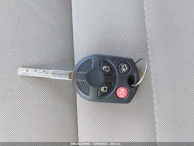 Ford ESCAPE SE 2016 1FMCU0G90GUB66359 Image 11