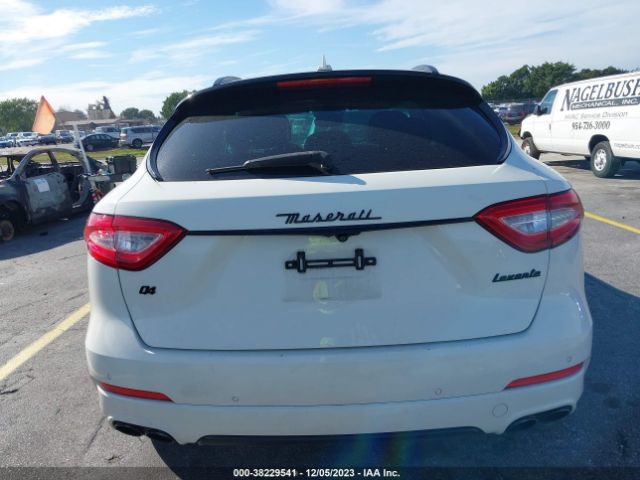ZN661XUL0HX250697 Maserati Levante