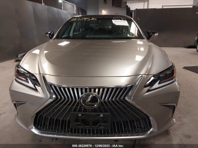 2021 LEXUS ES 350 LUXURY VIN: 58AEZ1B19MU104397