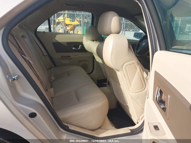 2007 CADILLAC CTS BASE W/1SA VIN: 1G6DM57T770195224