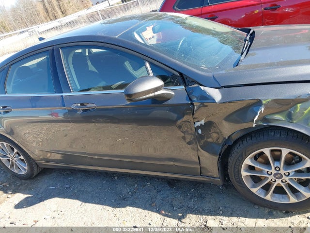 2020 FORD FUSION SE VIN: 3FA6P0HD1LR160556