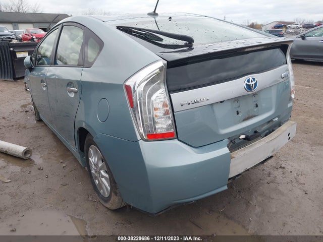 Toyota PRIUS PLUG-IN 2015 JTDKN3DP8F3066712 Image 3