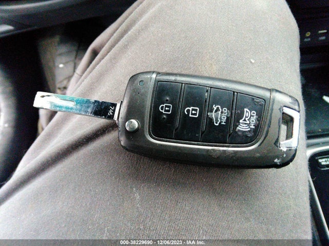 Hyundai Accent Sel 2018 3KPC24A37JE018267 Image 11