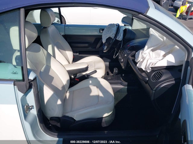 2010 VOLKSWAGEN NEW BEETLE 2.5L FINAL EDITION VIN: 3VWRG3AL1AM003269