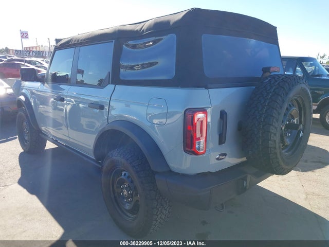 Ford Bronco Black Diamond 2023 1FMEE5BP8PLB93128 Image 3