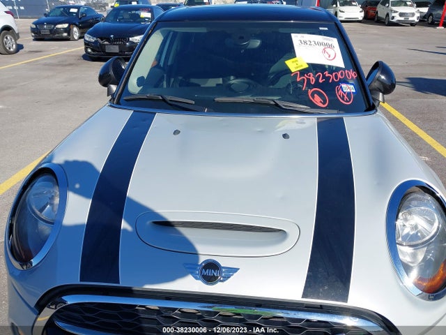 2016 MINI COOPER HARDTOP 4 DOOR WMWXU3C5XG2D28570 Photo 5