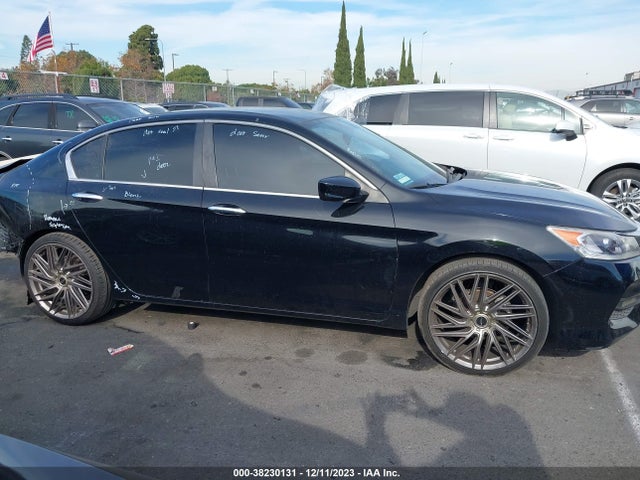 Honda ACCORD LX 2017 1HGCR2F39HA246875 Image 13