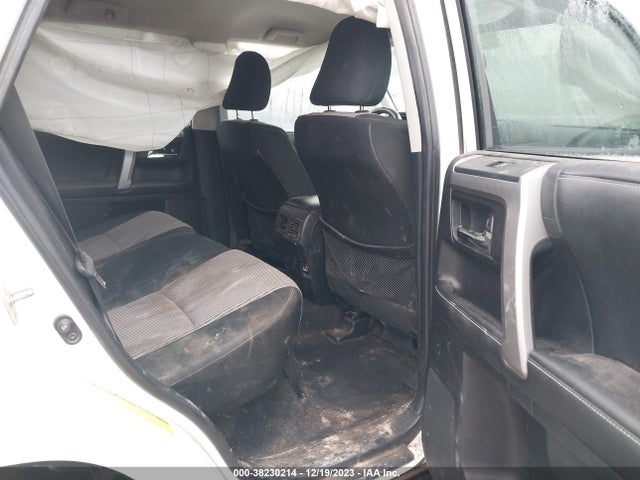 Toyota 4RUNNER SR5 2015 JTEBU5JR3F5241033 Image 8
