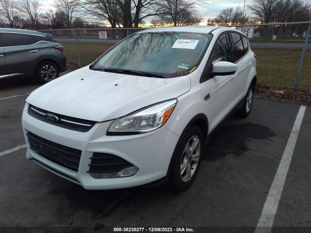 Продажа на аукционе авто 2016 Ford Escape Se, vin: 1FMCU9GX6GUC49894, номер лота: 38230277