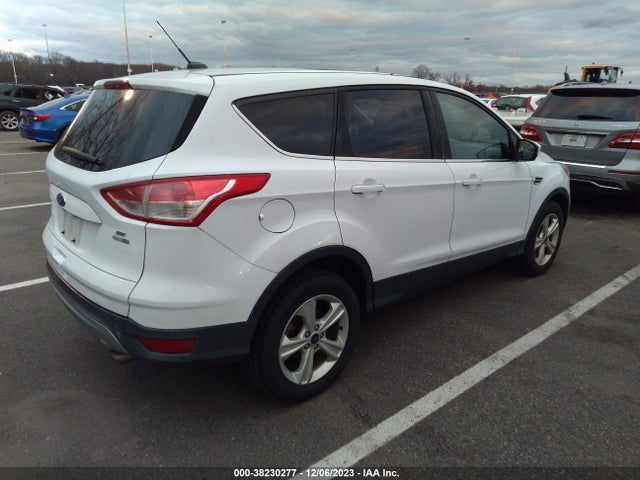 Продажа на аукционе авто 2016 Ford Escape Se, vin: 1FMCU9GX6GUC49894, номер лота: 38230277