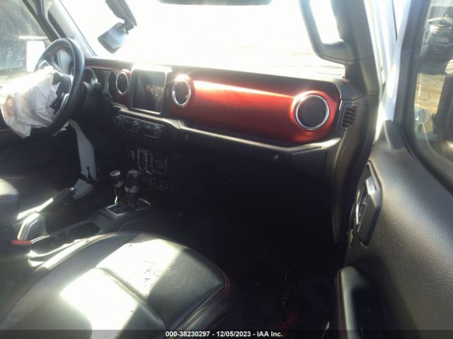 1C4HJXFG2JW174373 Jeep Wrangler Unlimited Rubicon 4x4