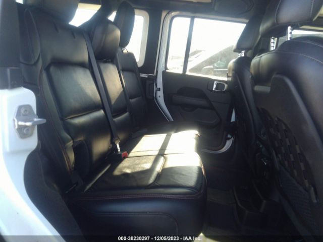 1C4HJXFG2JW174373 Jeep Wrangler Unlimited Rubicon 4x4