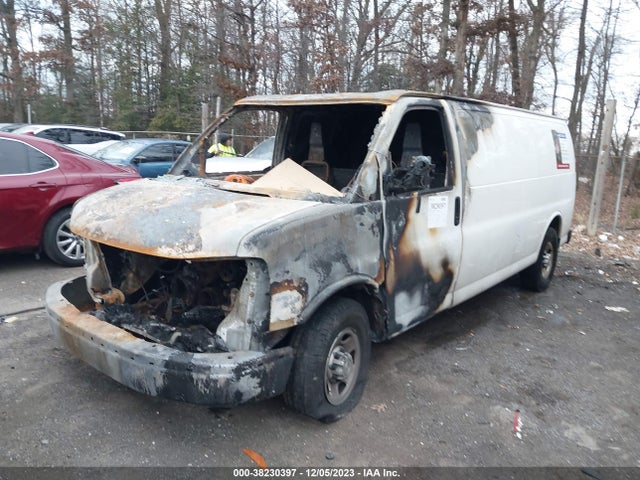 Chevrolet Express 2500 Work Van 2019 1GCWGBFP7K1150531 Image 2
