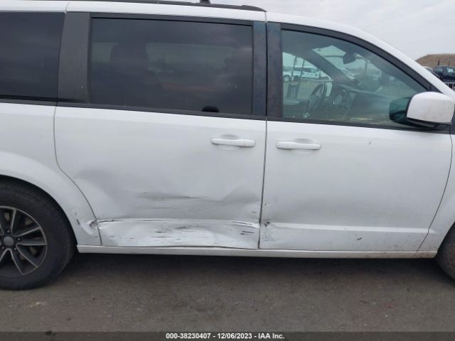2C4RDGEG1JR242250 Dodge Grand Caravan Gt