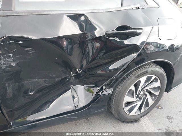 2017 HONDA CIVIC LX VIN: SHHFK7H2XHU414210