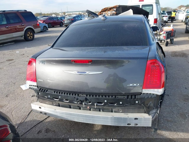 2C3CCAKG5LH124581 Chrysler 300 Limited Awd