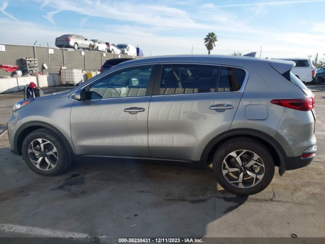 KNDPM3AC1N7015263 KIA Sportage Lx
