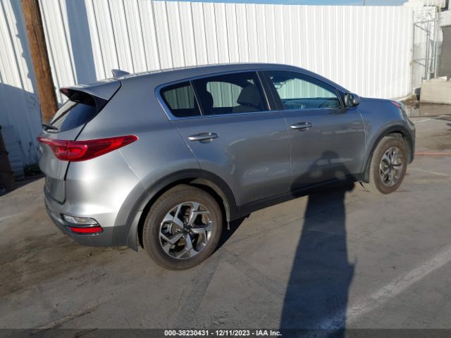 KNDPM3AC1N7015263 KIA Sportage Lx