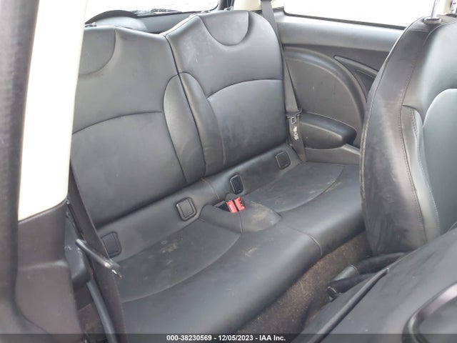 2011 MINI COOPER S WMWSV3C54BTY21815 Photo 7