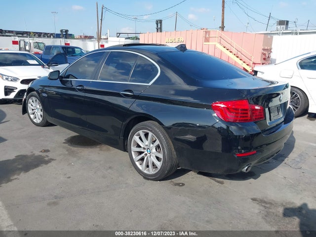 BMW 535i 2016 WBA5B1C57GG553322 Image 3