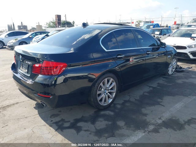 BMW 535i 2016 WBA5B1C57GG553322 Image 4