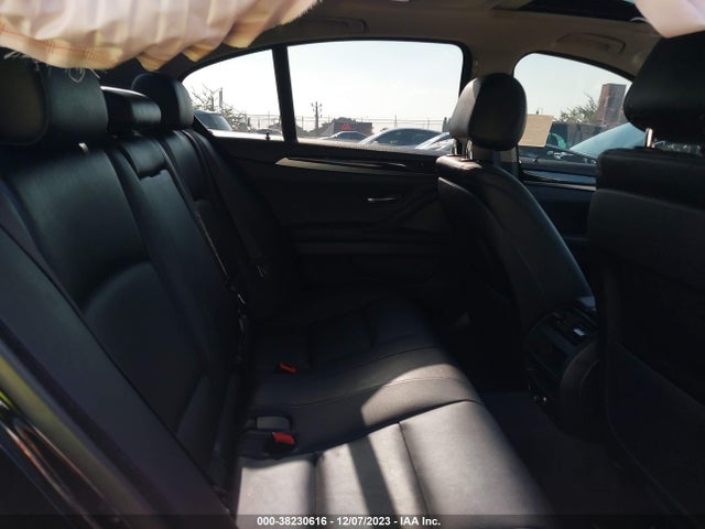 BMW 535i 2016 WBA5B1C57GG553322 Image 8