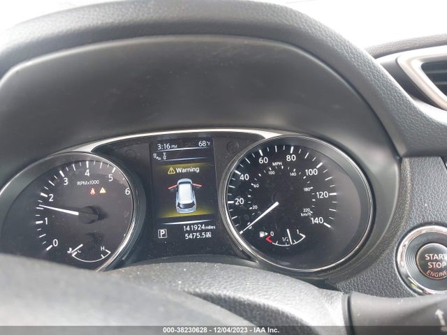 2015 NISSAN ROGUE SL VIN: 5N1AT2MV8FC759995