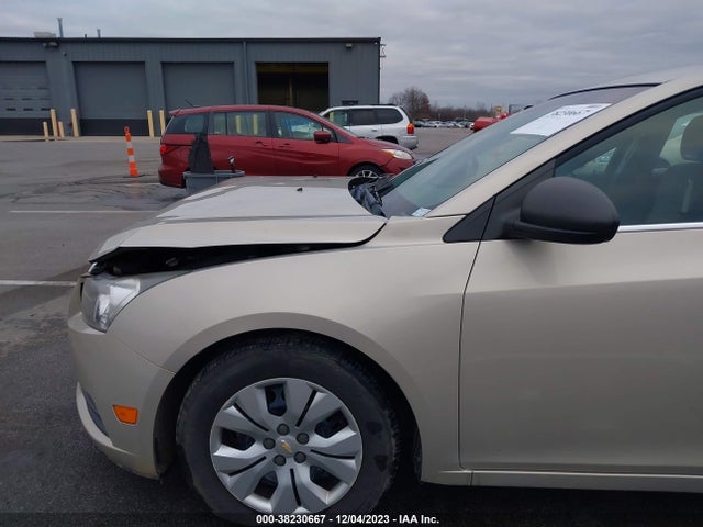 2012 CHEVROLET CRUZE LS VIN: 1G1PC5SH8C7189619
