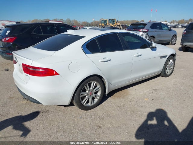 2017 JAGUAR XE SAJAD4BGXHA958662 Photo 3