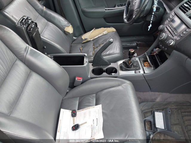 2003 HONDA ACCORD 2.4 EX VIN: JHMCM556X3C060638