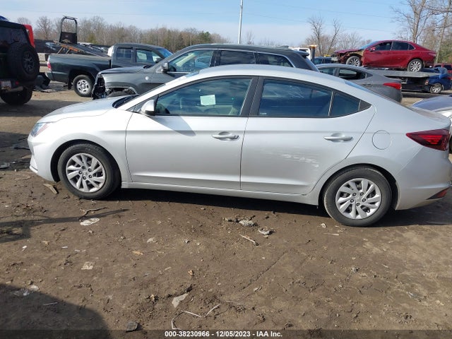Hyundai ELANTRA SE 2019 5NPD74LF1KH439783 Image 14