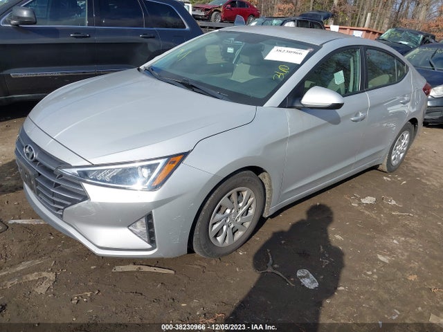 Hyundai ELANTRA SE 2019 5NPD74LF1KH439783 Image 2