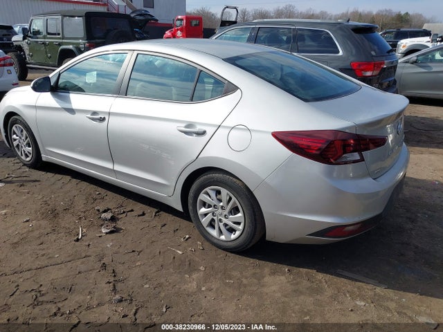 Hyundai ELANTRA SE 2019 5NPD74LF1KH439783 Image 3