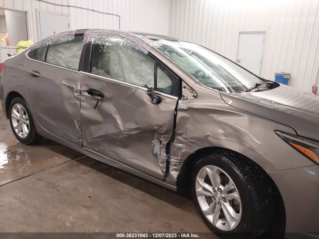 Chevrolet CRUZE LT 2019 1G1BE5SM5K7124968 Image 6