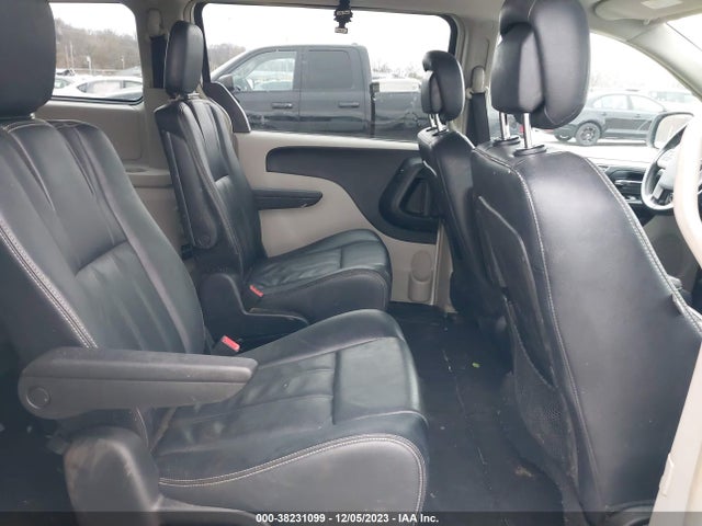 2014 CHRYSLER TOWN & COUNTRY TOURING VIN: 2C4RC1BG5ER269140