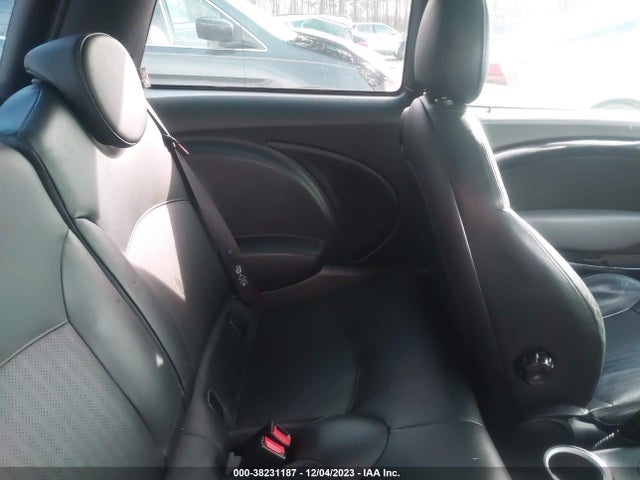 2007 MINI COOPER S WMWMF73567TL88437 Photo 7