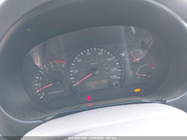 2005 HYUNDAI ACCENT GLS VIN: KMHCG45C75U595749