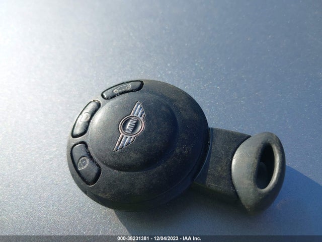 2008 MINI COOPER S WMWMF73598TT91947 Photo 10