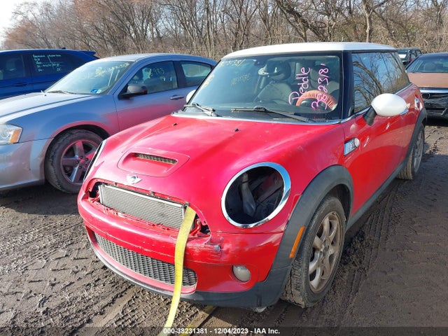 2008 MINI COOPER S WMWMF73598TT91947 Photo 1
