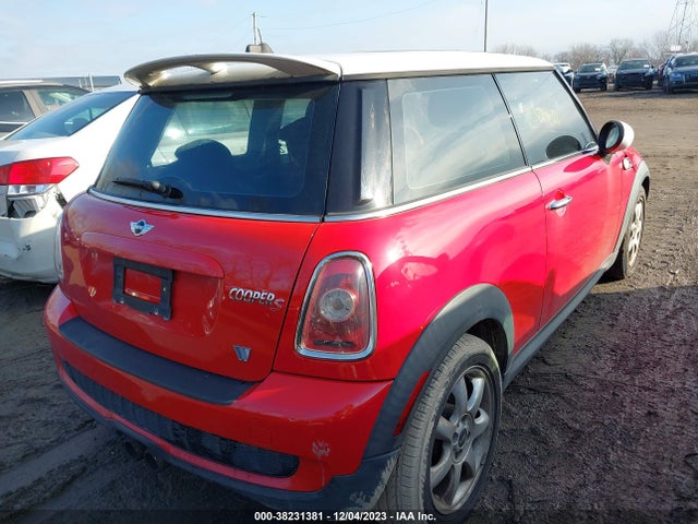 2008 MINI COOPER S WMWMF73598TT91947 Photo 3