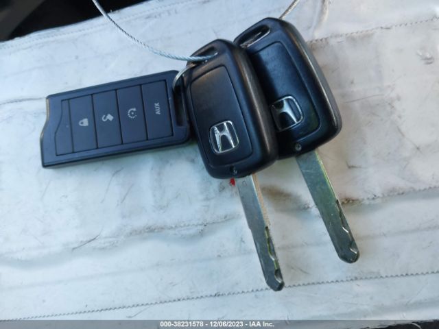2HKRM4H33EH689141 Honda CR-V LX