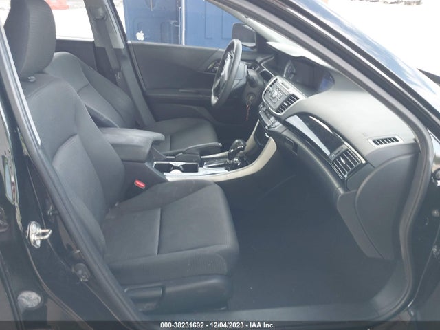 Honda ACCORD LX 2017 1HGCR2F30HA193483 Image 5