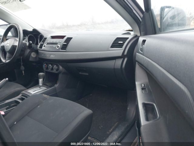2010 MITSUBISHI LANCER JA32U1FU4AU008656 Photo 4