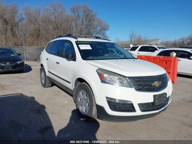 Chevrolet Traverse Ls 2015 1GNKVFKD8FJ202981 Image 1