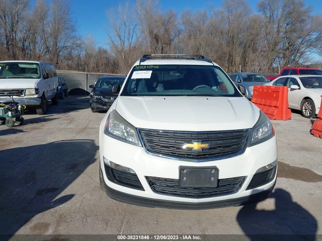 Chevrolet Traverse Ls 2015 1GNKVFKD8FJ202981 Image 6